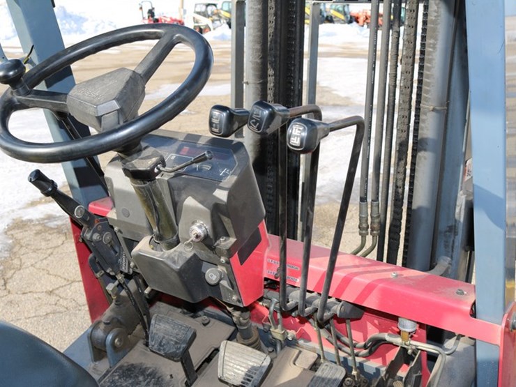 #4112-•-nissan-high-power-18-forklift-image-12