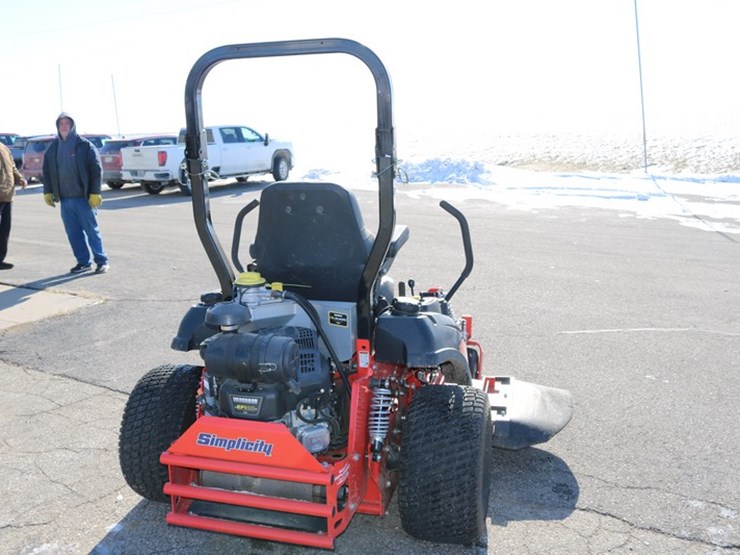 #4140-•-simplicity-cobalt-zero-turn-mower-image-2