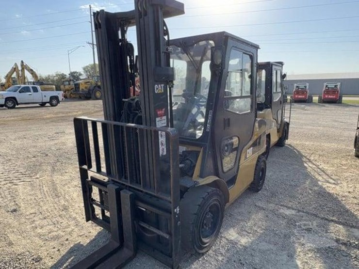 2020-caterpillar-gp30n-image-3