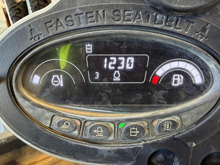 2023-bobcat-e35-image-25