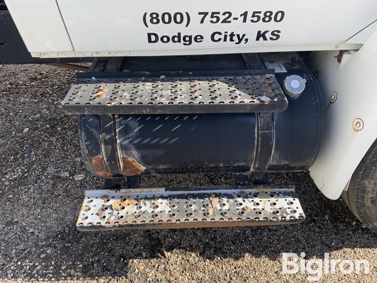 2003-international-durastar-4300-image-14