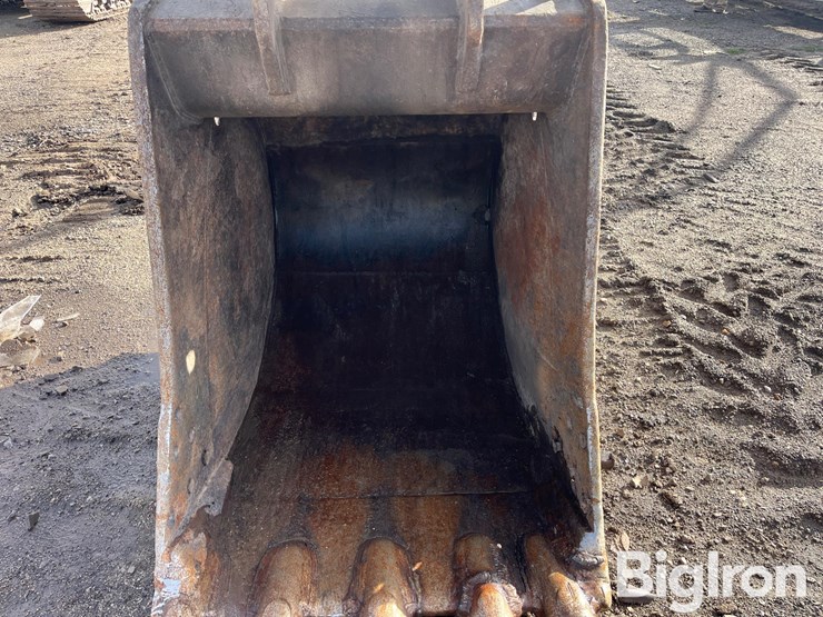 2004-komatsu-pc300-lc-7l-image-19