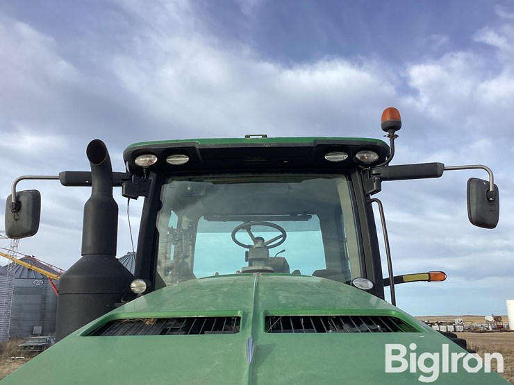 2015-john-deere-8320r-image-13