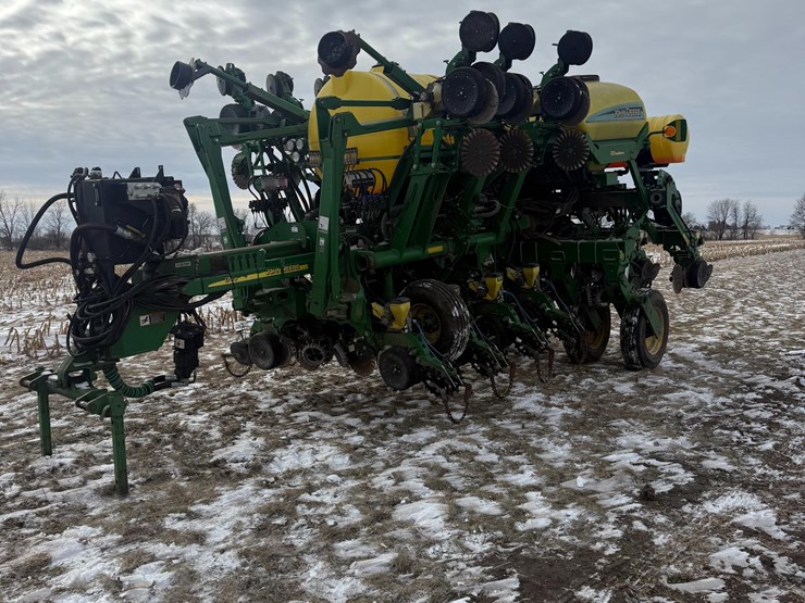 2003-john-deere-1790-ccs-image-1