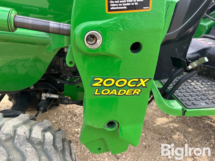 2012-john-deere-2520-image-18