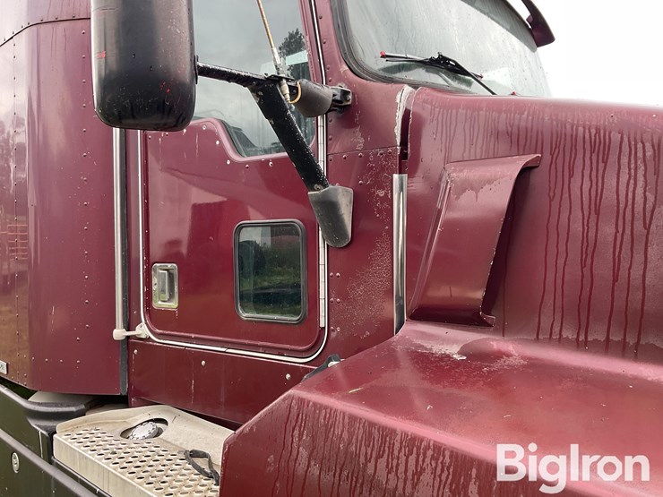 1995-kenworth-t600-image-12