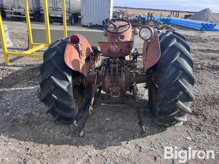1958-massey-ferguson-65-image-6