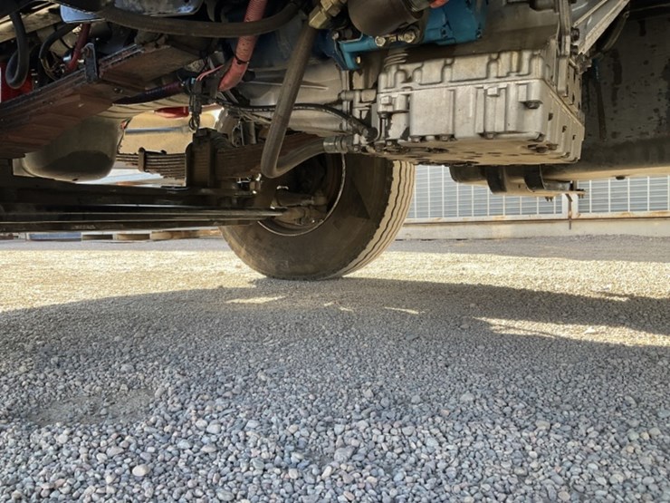 2002-sterling-lt9500-image-34