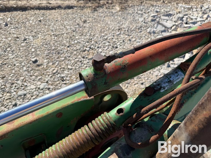 john-deere-270-image-16