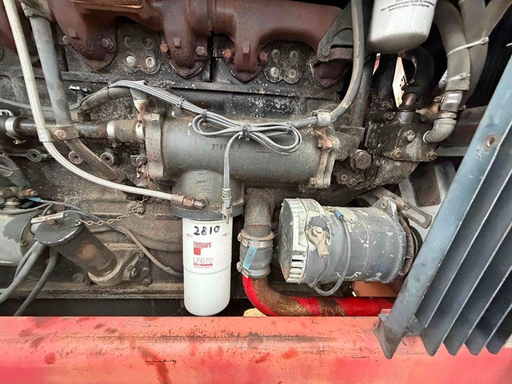 1979-versatile-835-image-22