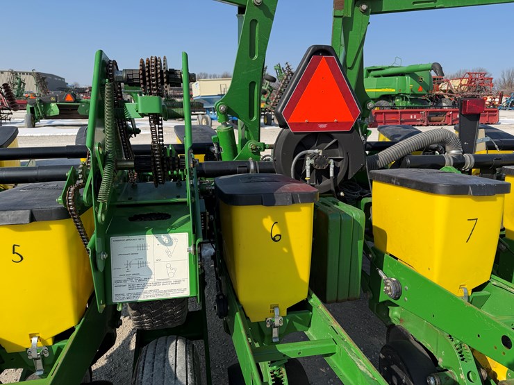 2005-john-deere-1760-image-7