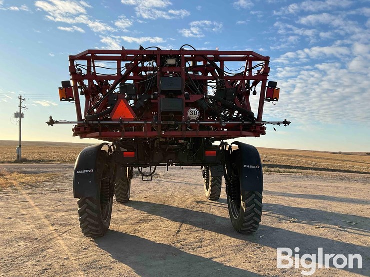 2013-case-ih-patriot-4430-image-6