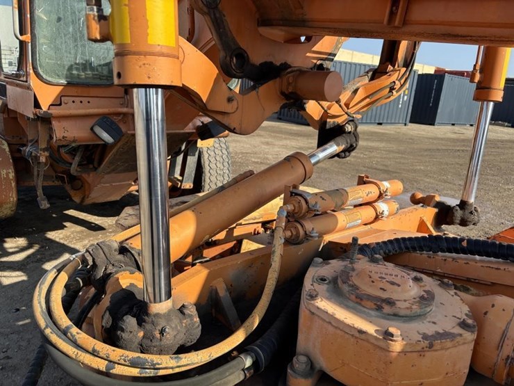 1996-komatsu-870-b-motor-grader-image-16