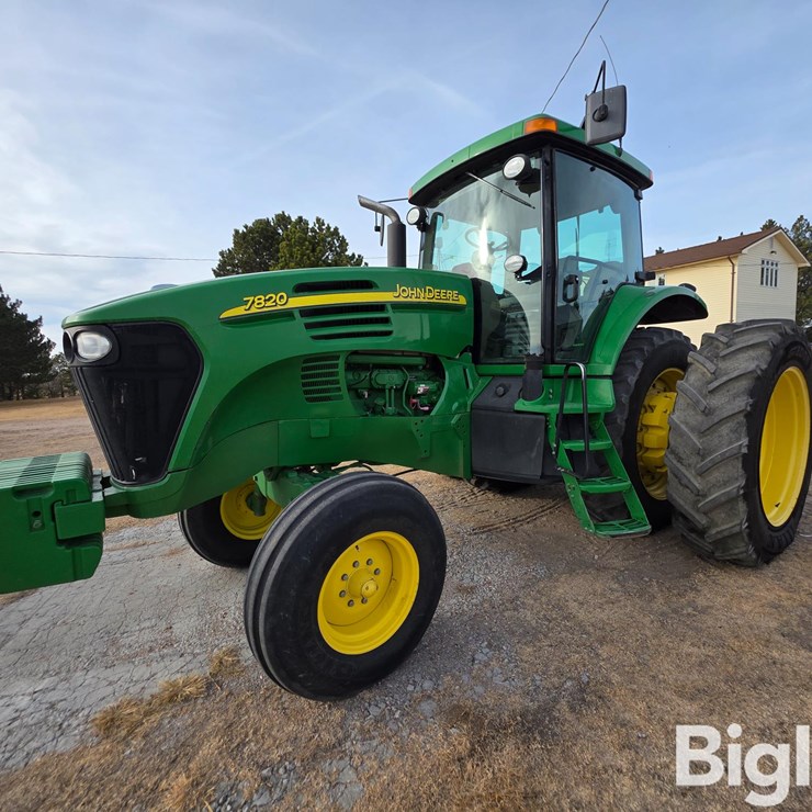 2006 JOHN DEERE 7820