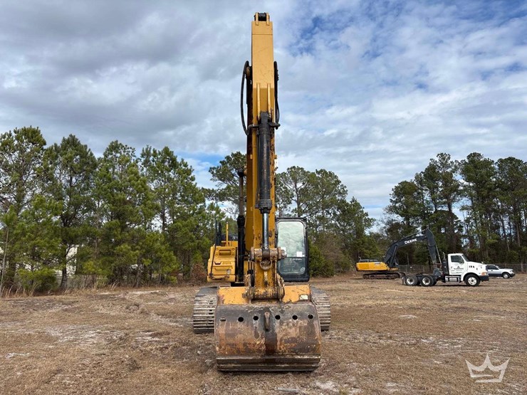 2017-caterpillar-336f-image-50