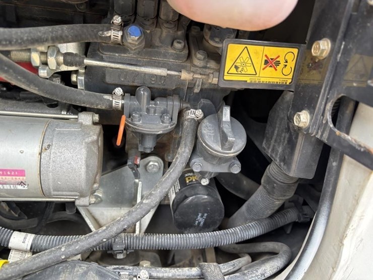 2021-bobcat-e20-image-43