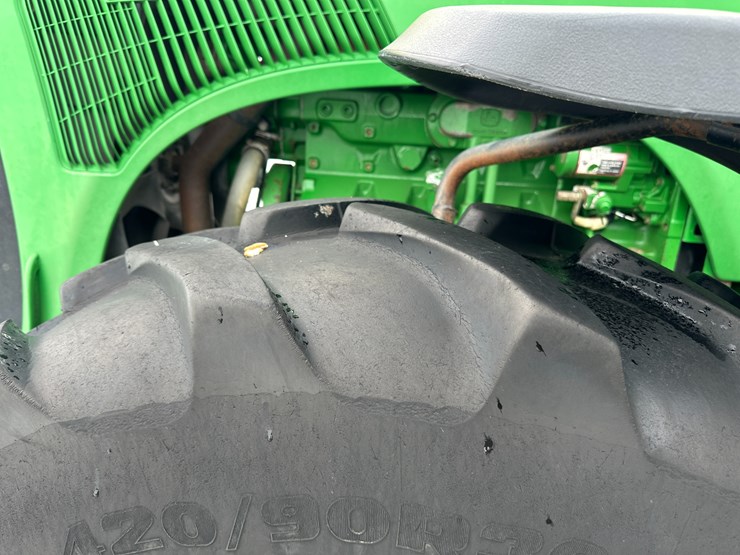 2004-john-deere-8420-image-8