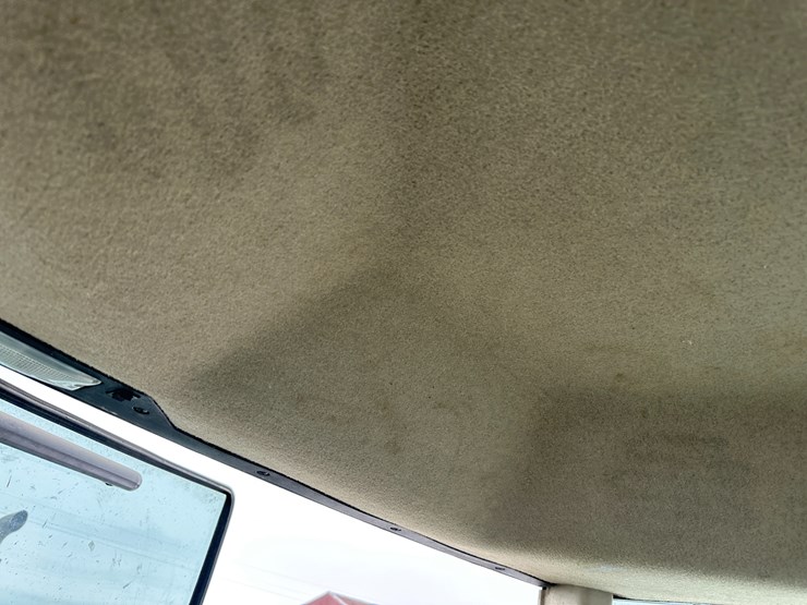 2004-john-deere-8420-image-53