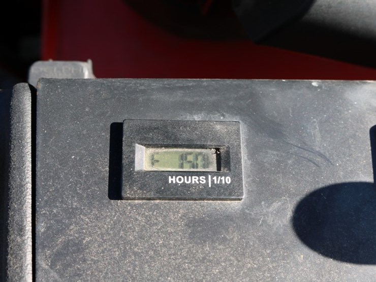 #4140-•-simplicity-cobalt-zero-turn-mower-image-8