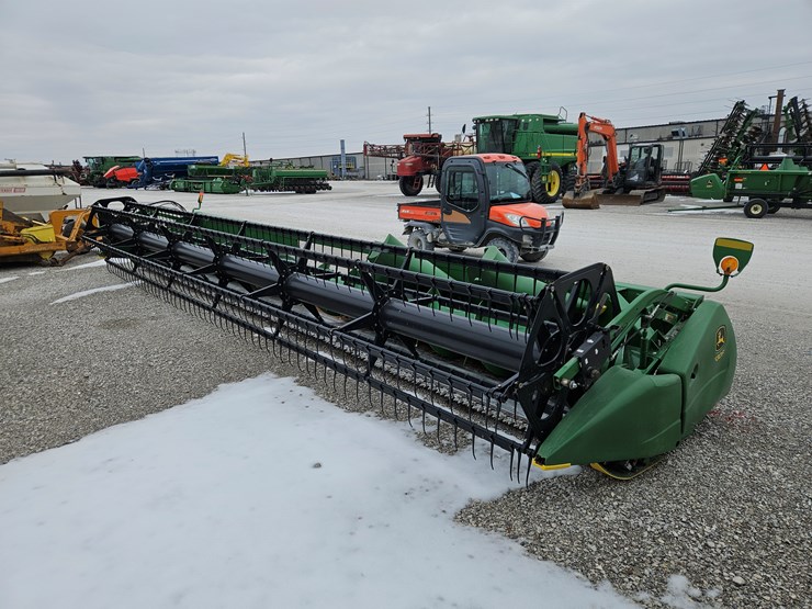 john-deere-630f-image-1