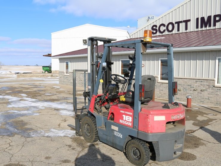 #4112-•-nissan-high-power-18-forklift-image-8
