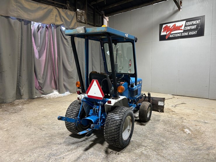 new-holland-1220-image-4