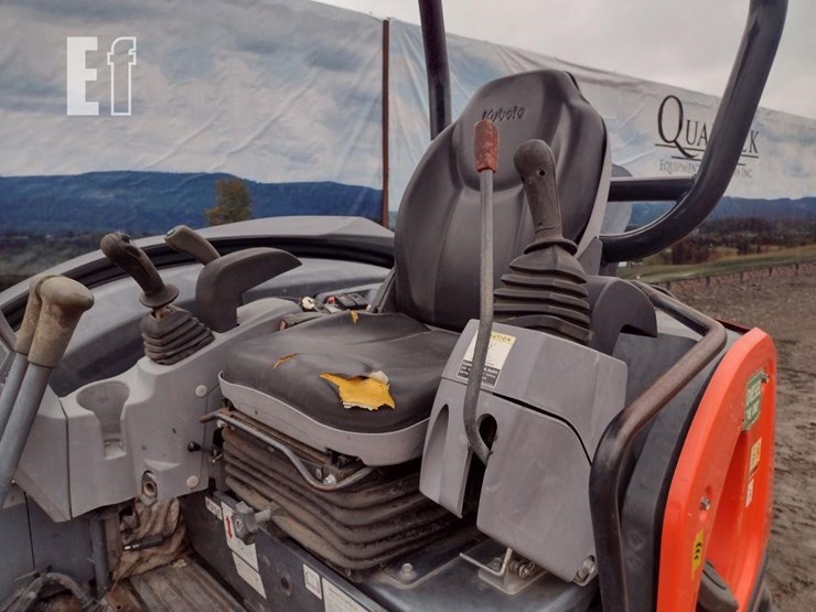 2019-kubota-u55-4-image-13