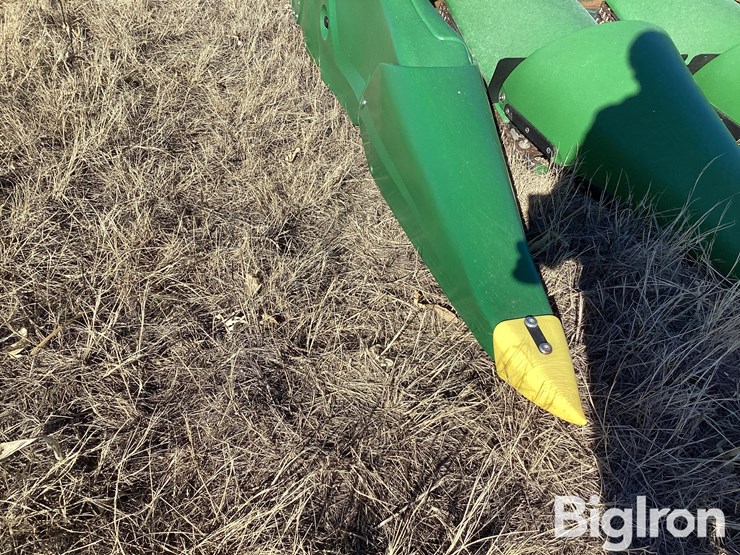 2022-john-deere-c16r-image-10