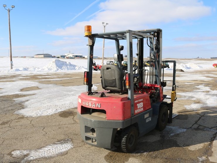 #4112-•-nissan-high-power-18-forklift-image-6