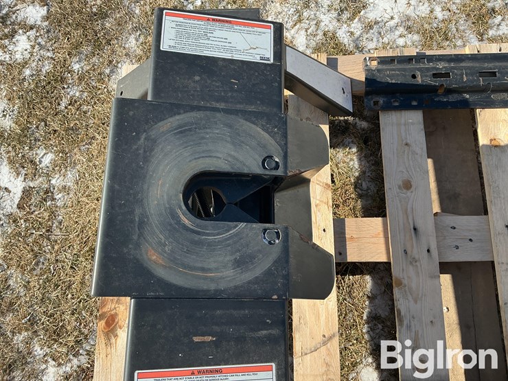 reese-camper-hitch-image-9