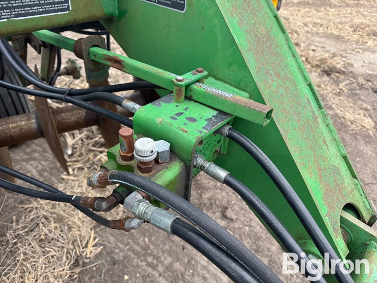 john-deere-630-image-14