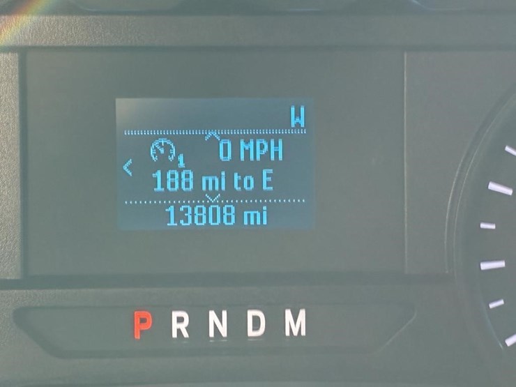 2022-ford-f450-xl-image-17