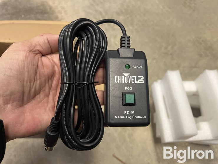 chaucet-hurricane-1000-fog-machine-unit-image-9