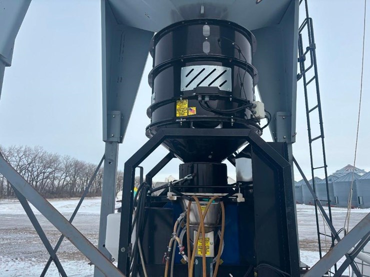 usc-lpx2000-seed-treating-system-image-4