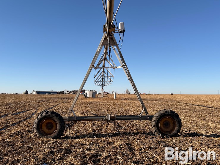 zimmatic-307-7-tower-center-pivot-image-12