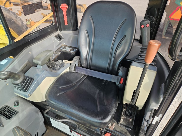 2021-sany-sy35u-image-10