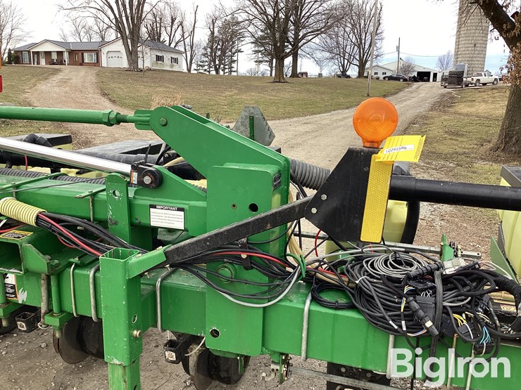 2008-john-deere-1720-image-16