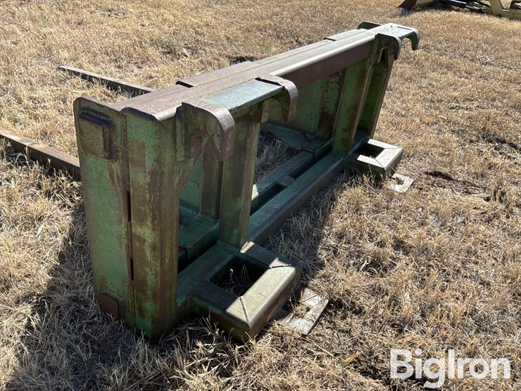 john-deere-840-image-10