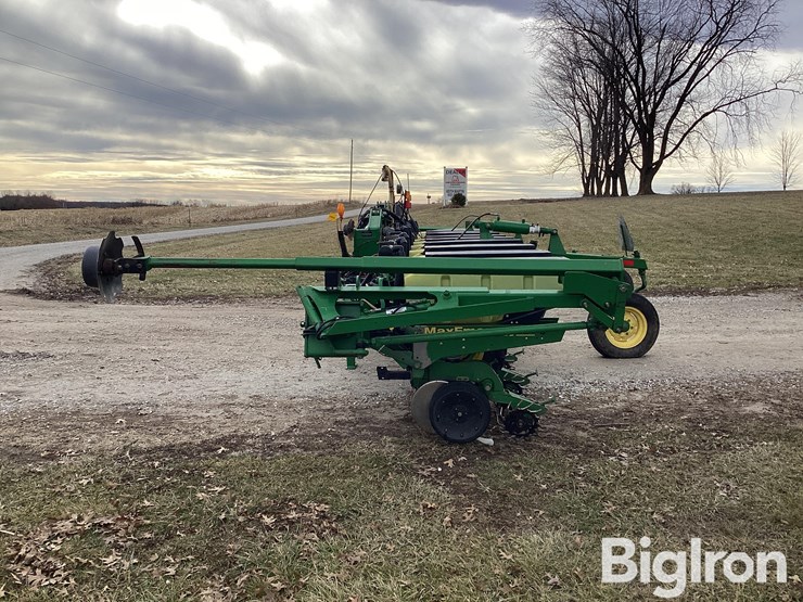 2008-john-deere-1720-image-8