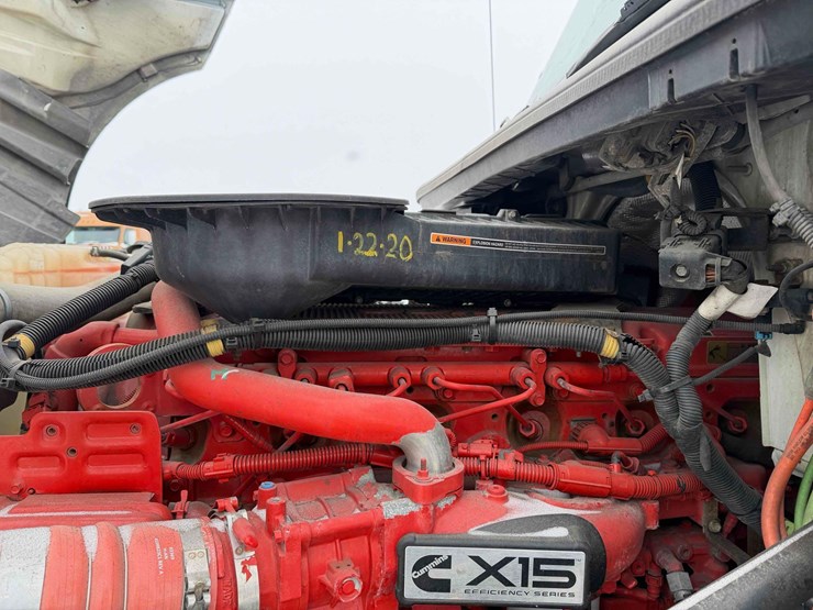 2019-international-lt-image-13