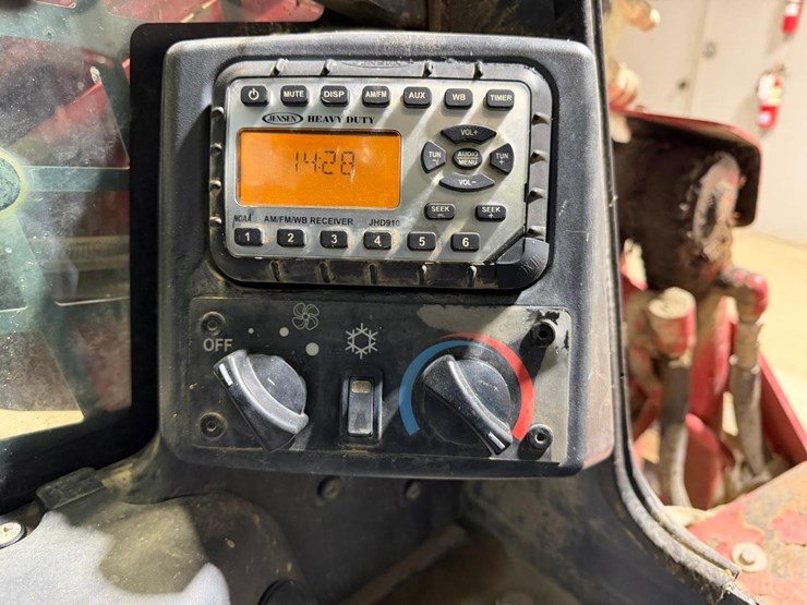 2018-takeuchi-tl10v2-image-22