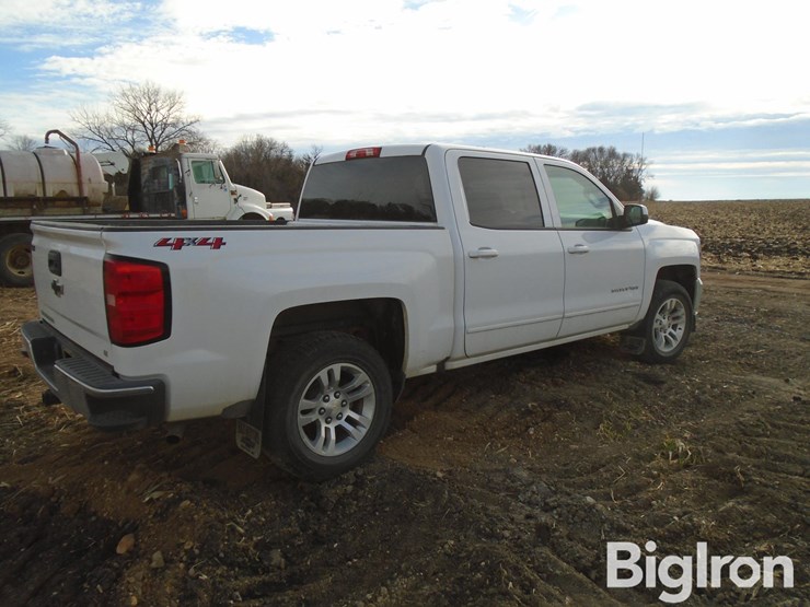 2018-chevrolet-silverado-1500-lt-image-5