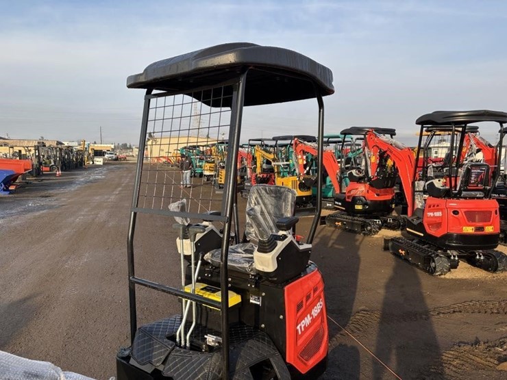 2025-tpm-18bs-hydraulic-excavator-image-18