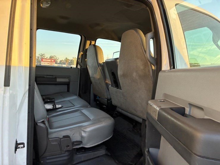 2016-ford-f650-xlt-image-14