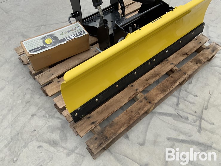 2022-john-deere-54-image-11