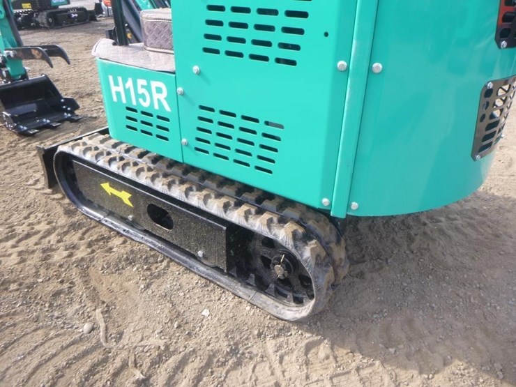 2025-agt-h15r-hydraulic-excavator-image-20