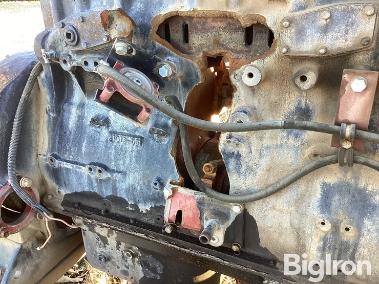 cummins-855-image-19