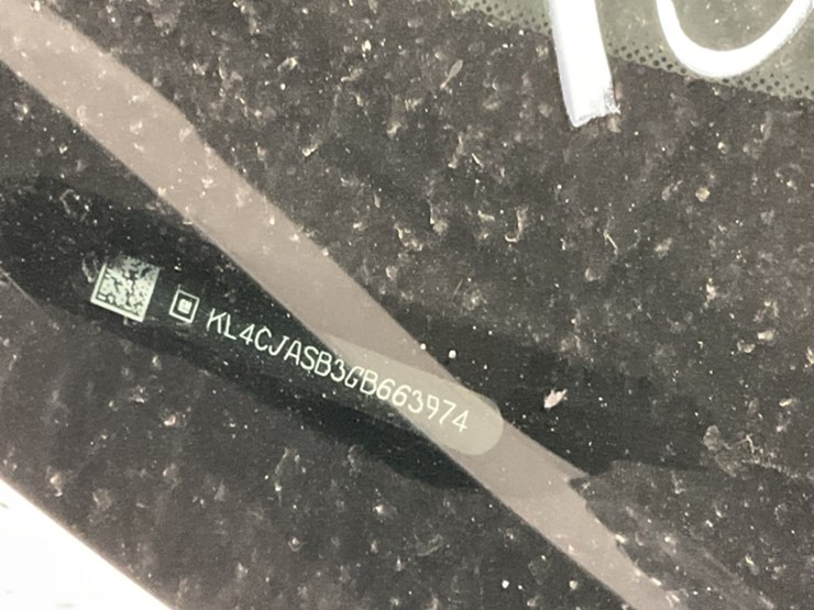 2016-buick-encore-image-13