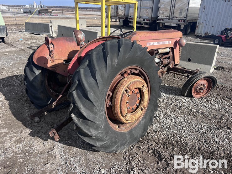 1958-massey-ferguson-65-image-5