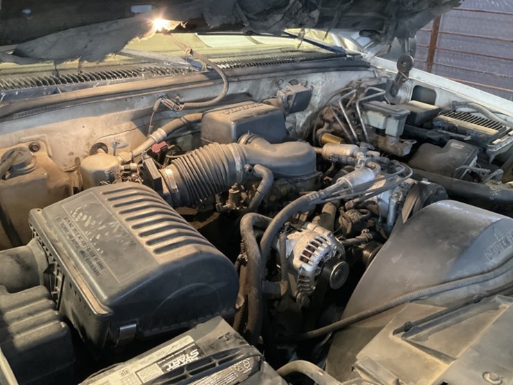 1998-chevrolet-3500-image-12